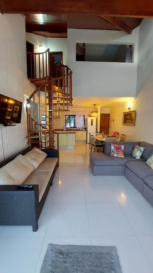 カラグァタトゥバLinda Cobertura Duplex, Pe Na Areia,Vista Linda.アパートメント エクステリア 写真