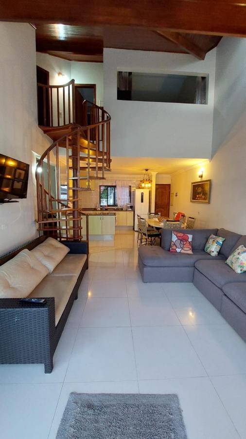 カラグァタトゥバLinda Cobertura Duplex, Pe Na Areia,Vista Linda.アパートメント エクステリア 写真