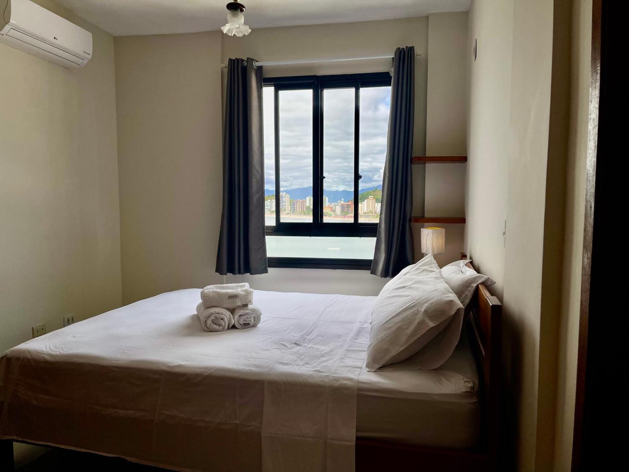 カラグァタトゥバLinda Cobertura Duplex, Pe Na Areia,Vista Linda.アパートメント エクステリア 写真