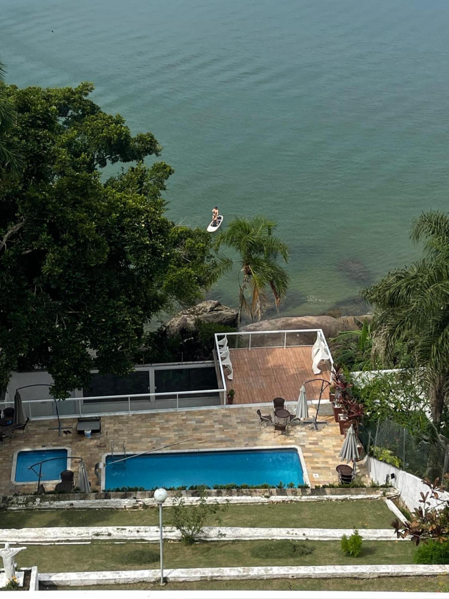 カラグァタトゥバLinda Cobertura Duplex, Pe Na Areia,Vista Linda.アパートメント エクステリア 写真